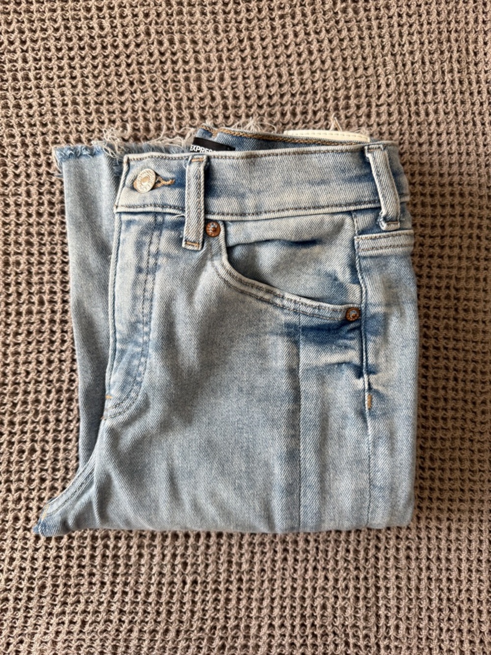Express High-Rise Light Blue Wash Jeans, Split Hem